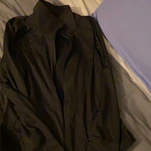 Black jacket w/zipper